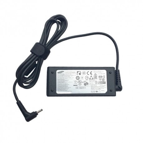Genuine Samsung Series 5 ULTRA 540U3C NP540U3C Touch AC Adapter 40W