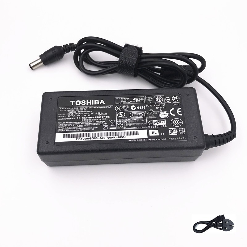 Toshiba G71C00024410   Toshiba 90W AC Adapter Charger
